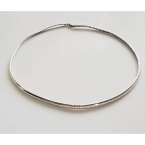 Vintage Sterling Omega Chain Choker Necklace 925 Silver Italy 18” 3mm
